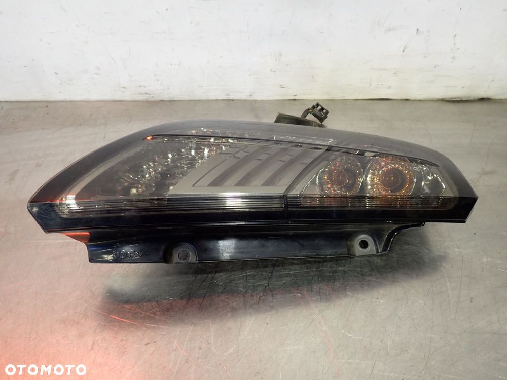 LAMPA LEWA TYLNA FIAT GRANDE PUNTO - 1