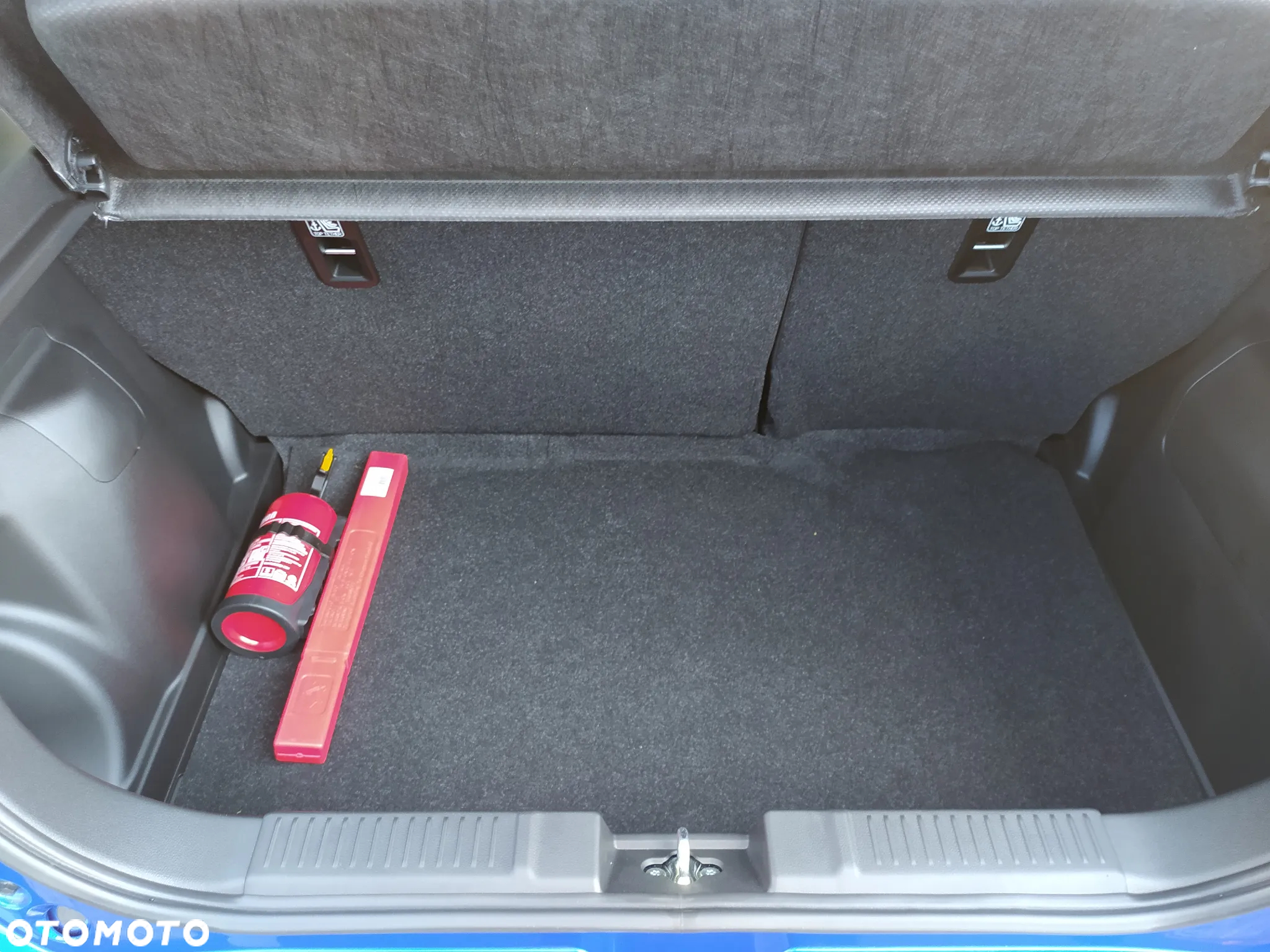 Suzuki Swift 1.2 Dualjet SHVS Premium Plus CVT - 11