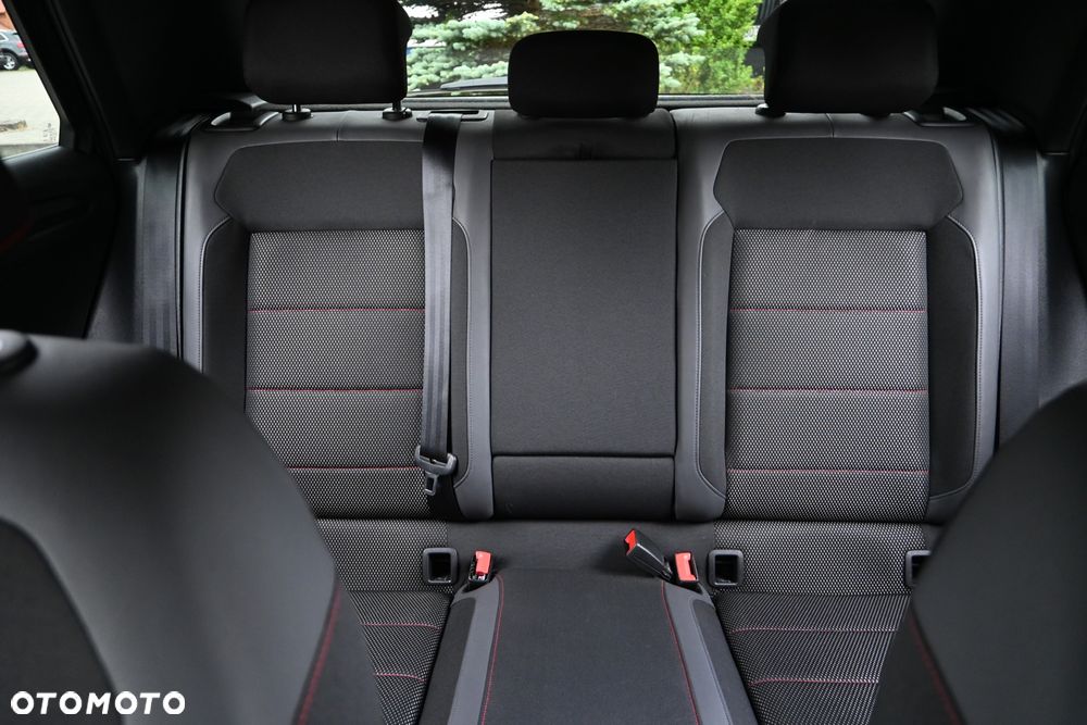 Volkswagen T-Roc 1.5 TSI OPF R-Line - 29