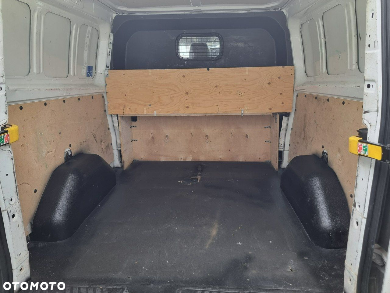 Ford Transit Custom - 16