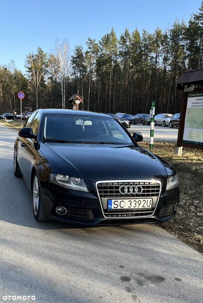 Audi A4 Limousine - 1