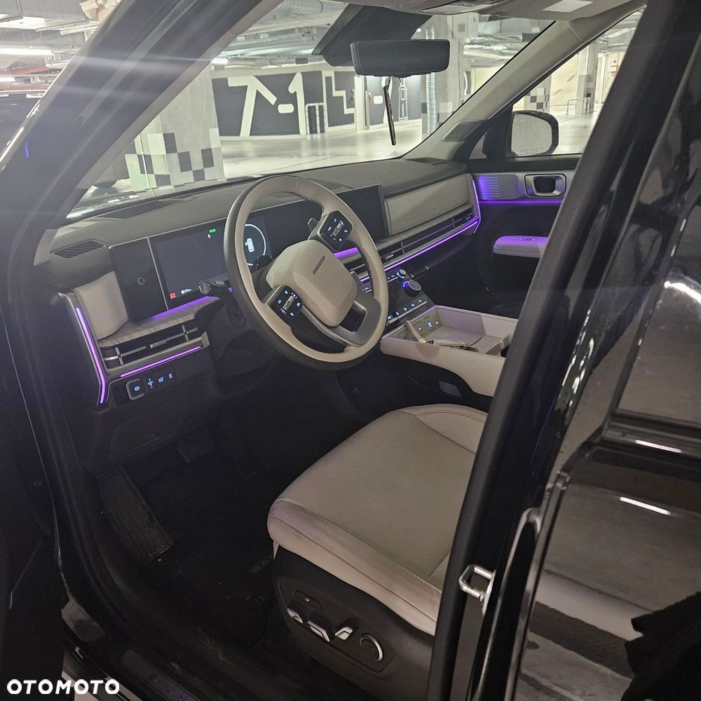 Hyundai Santa Fe - 5