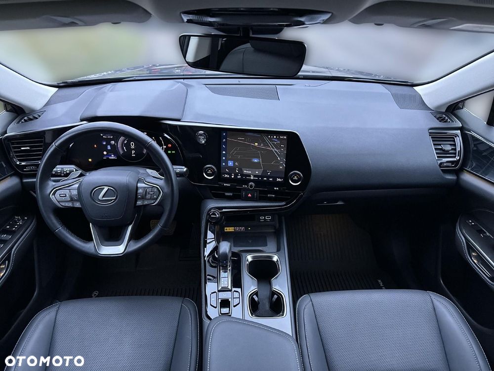 Lexus NX 350h Business AWD - 3