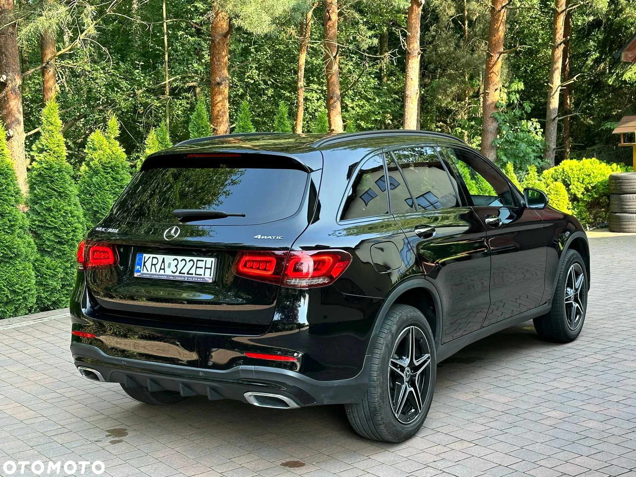 Mercedes-Benz GLC 300 4Matic 9G-TRONIC AMG Line - 26