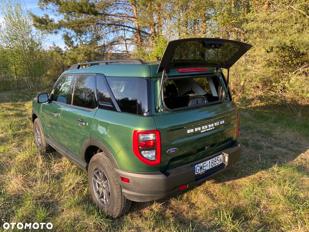 Ford Bronco - 5