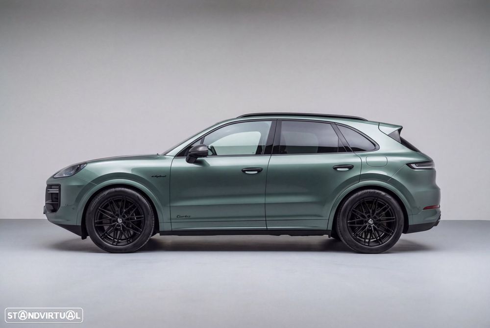 Porsche Cayenne Turbo E-Hybrid Tiptronic S - 3