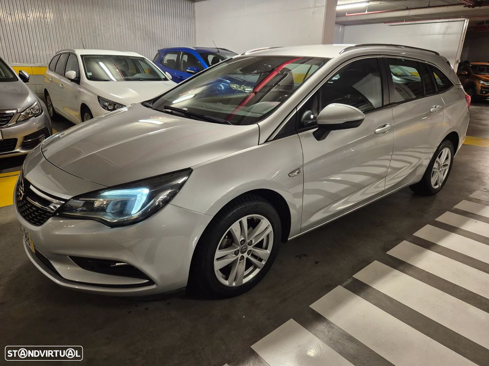 Opel Astra Sports Tourer 1.6 CDTI Dynamic S/S - 1