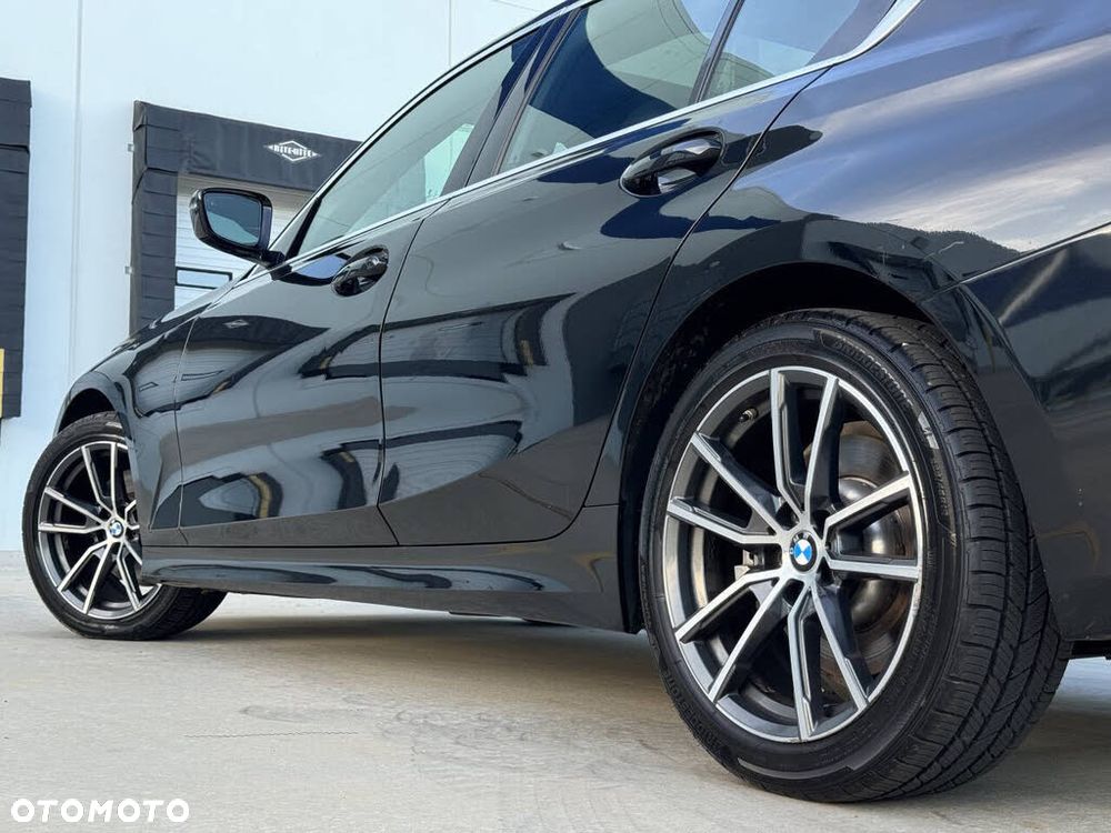 BMW Seria 3 330i M Sport sport - 10