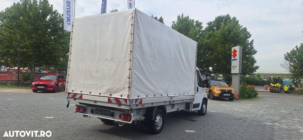 Opel Movano - 8
