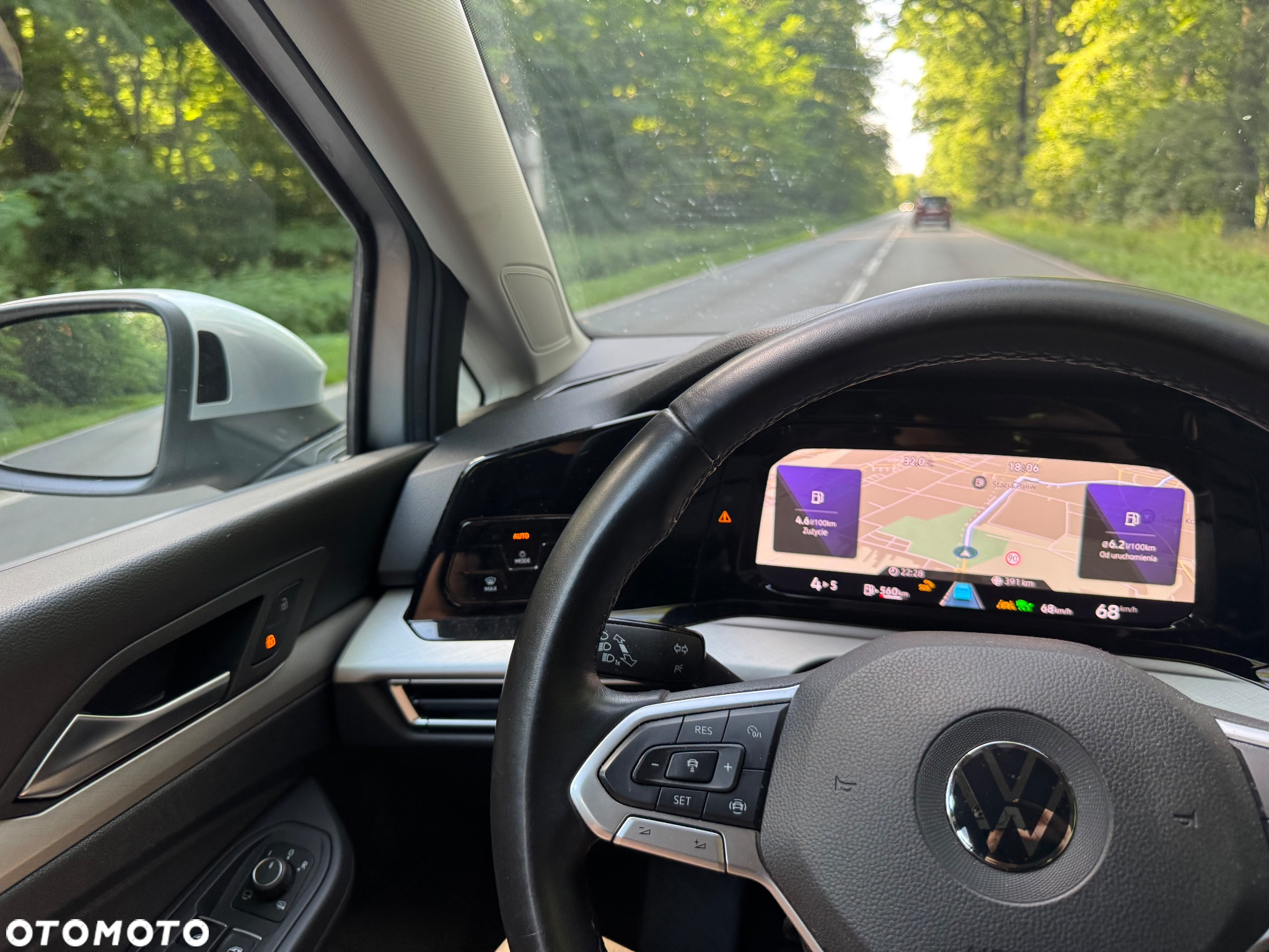 Volkswagen Golf VIII 2.0 TDI Life - 16