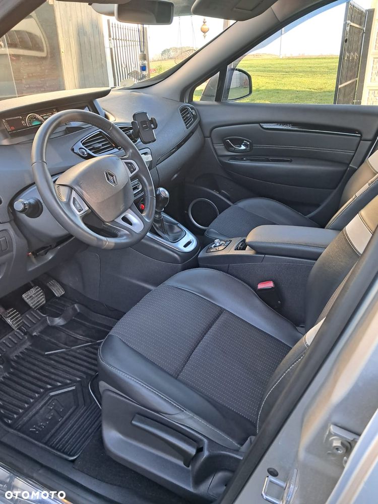 Renault Scenic Energy dCi 110 S&S Bose Edition - 13