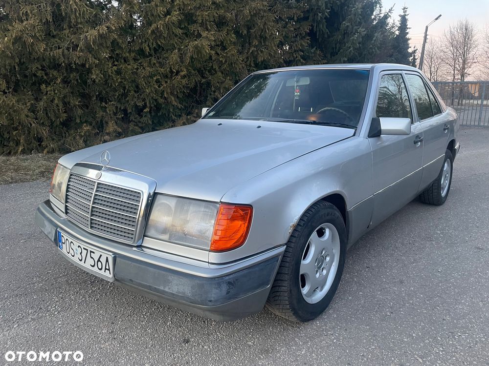 Mercedes-Benz W124 (1984-1993) - 1