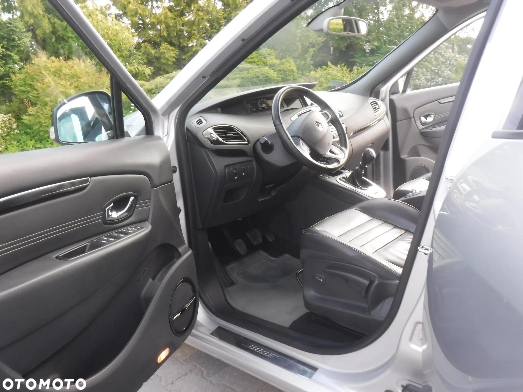 Renault Scenic 2.0 dCi Privilege - 7