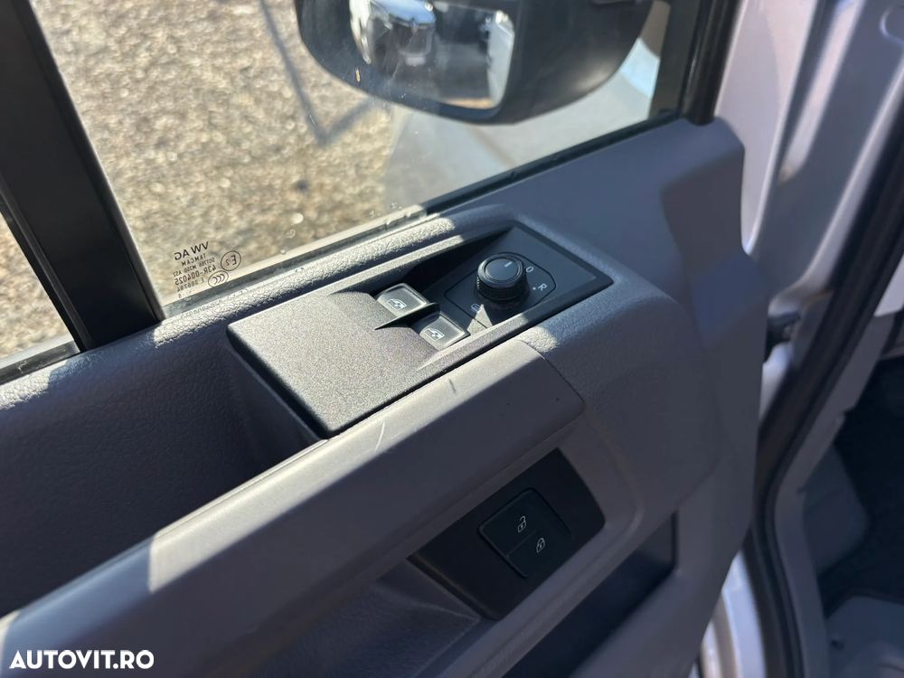 Volkswagen Crafter - 17