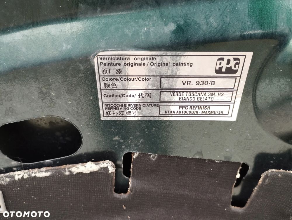 Fiat 500L 12-17r maska kolor 930/B - 5