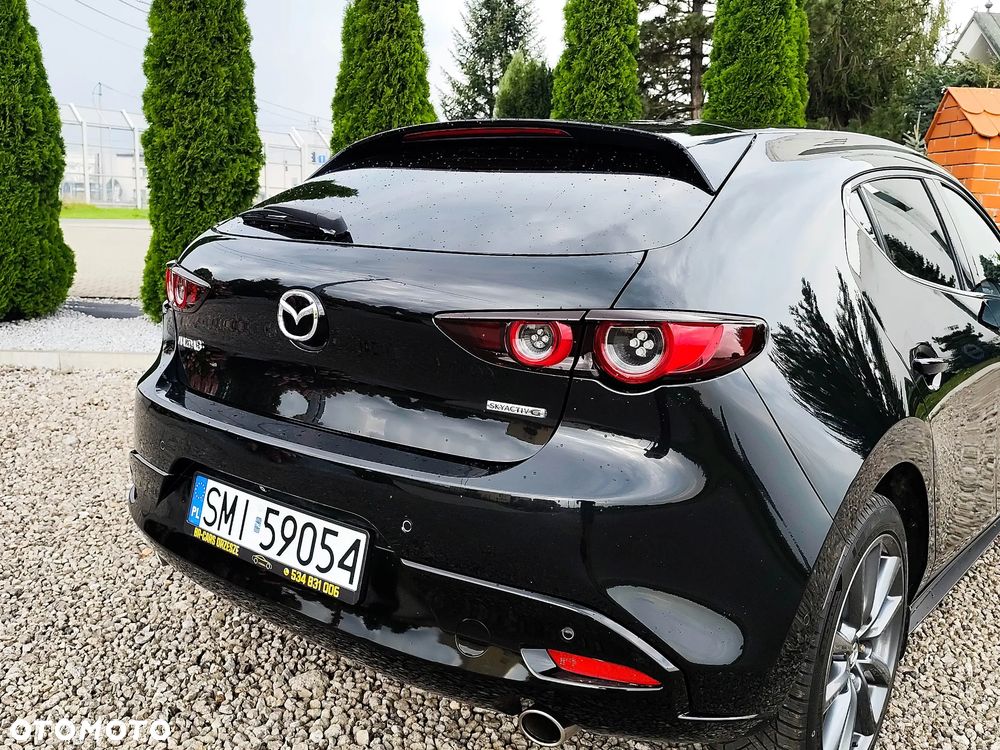 Mazda 3 2.0 mHEV Hikari - 23