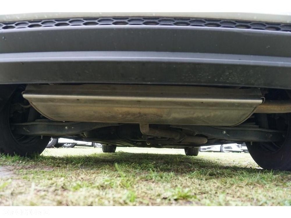 Kia Ceed - 36