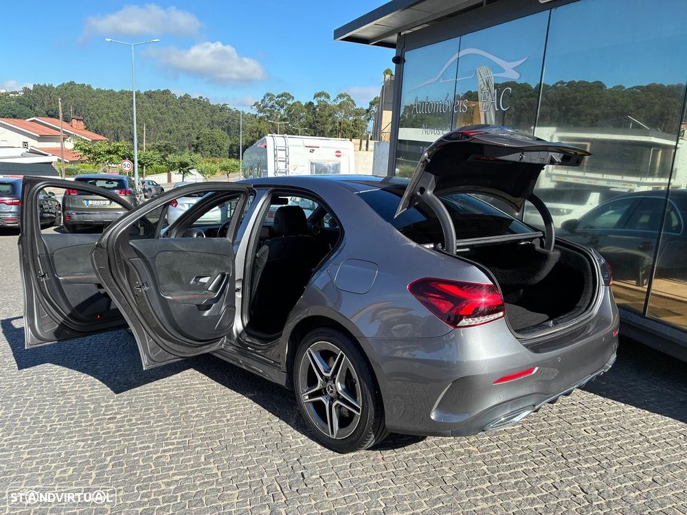 Mercedes-Benz A 250 - 12