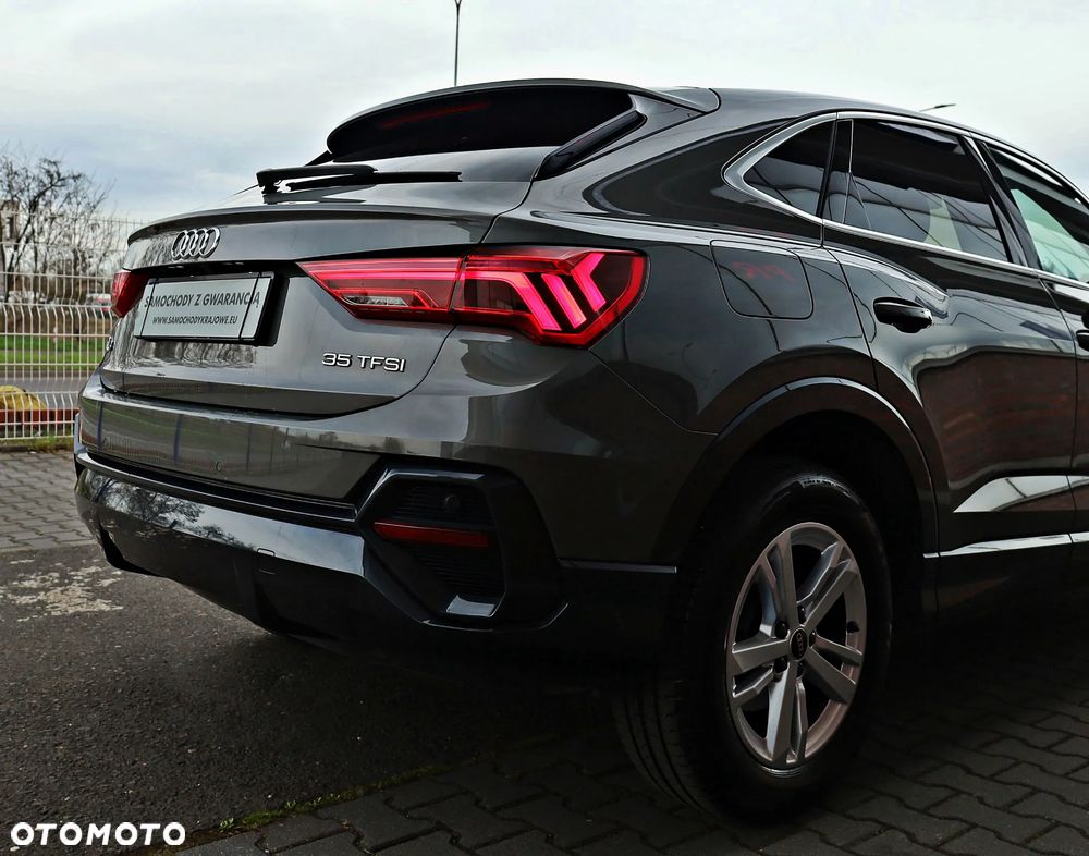 Audi Q3 Sportback - 13