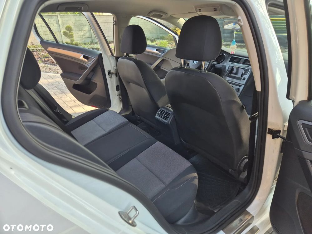 Volkswagen Golf - 7