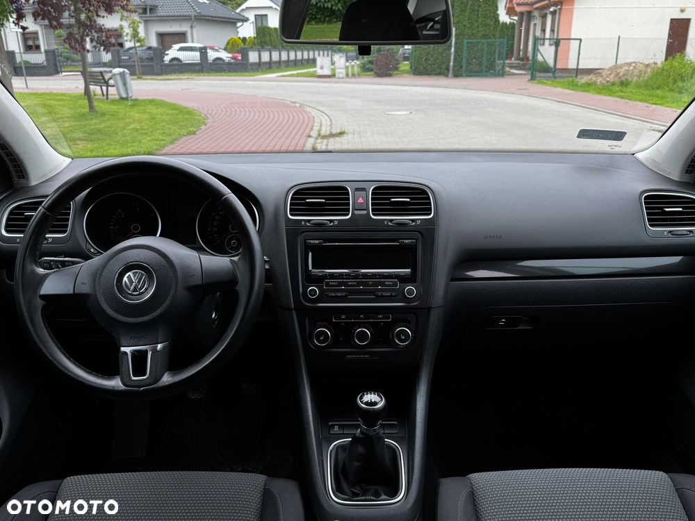 Volkswagen Golf 1.6 TDI BMT Comfortline - 9