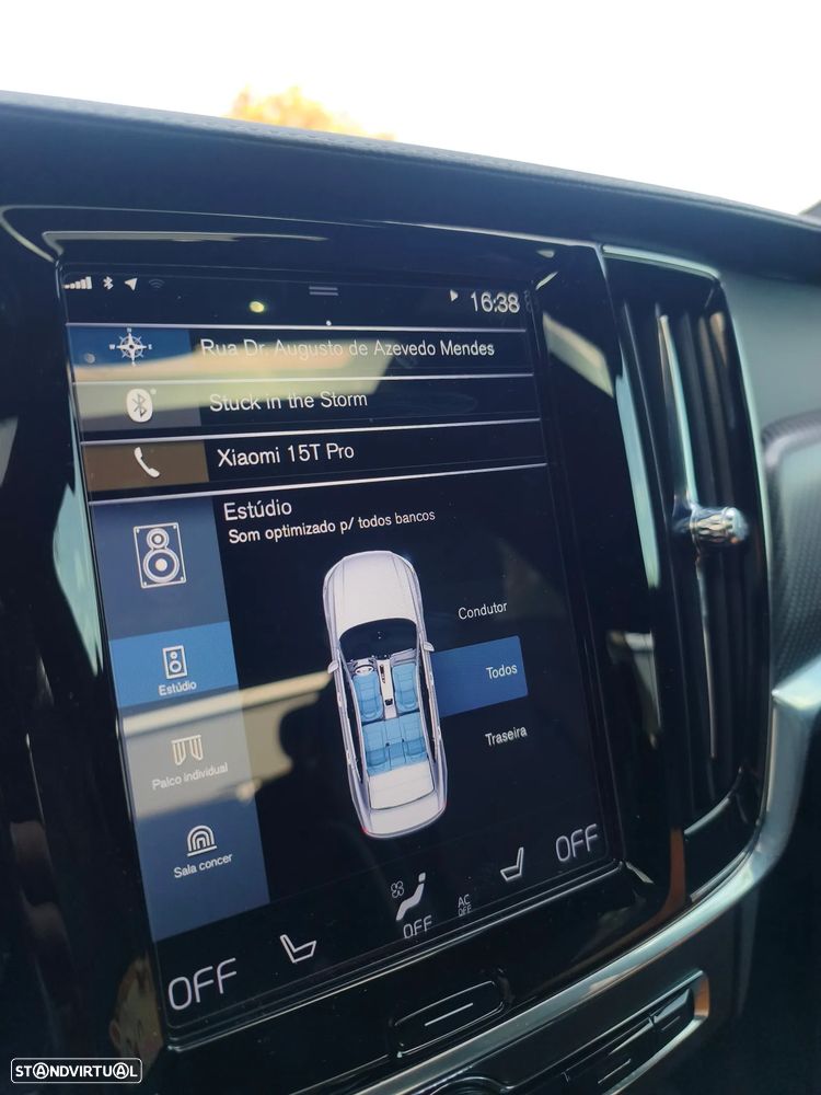 Volvo S90 T8 Twin Engine R-Design AWD (Plug-in Hybrid - 30