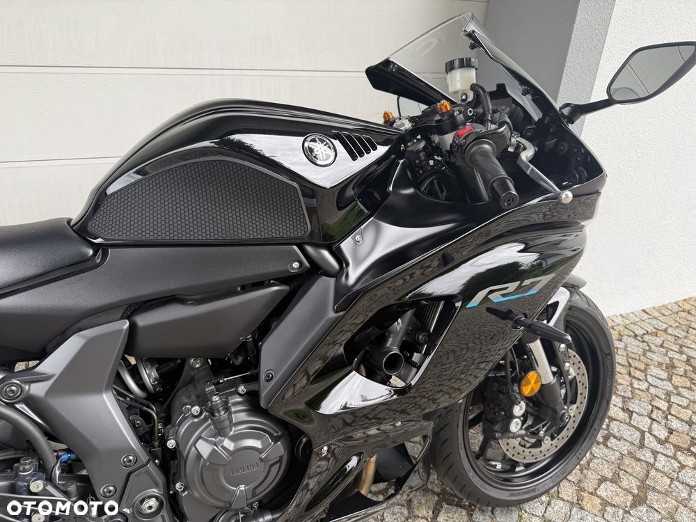 Yamaha R7 - 5