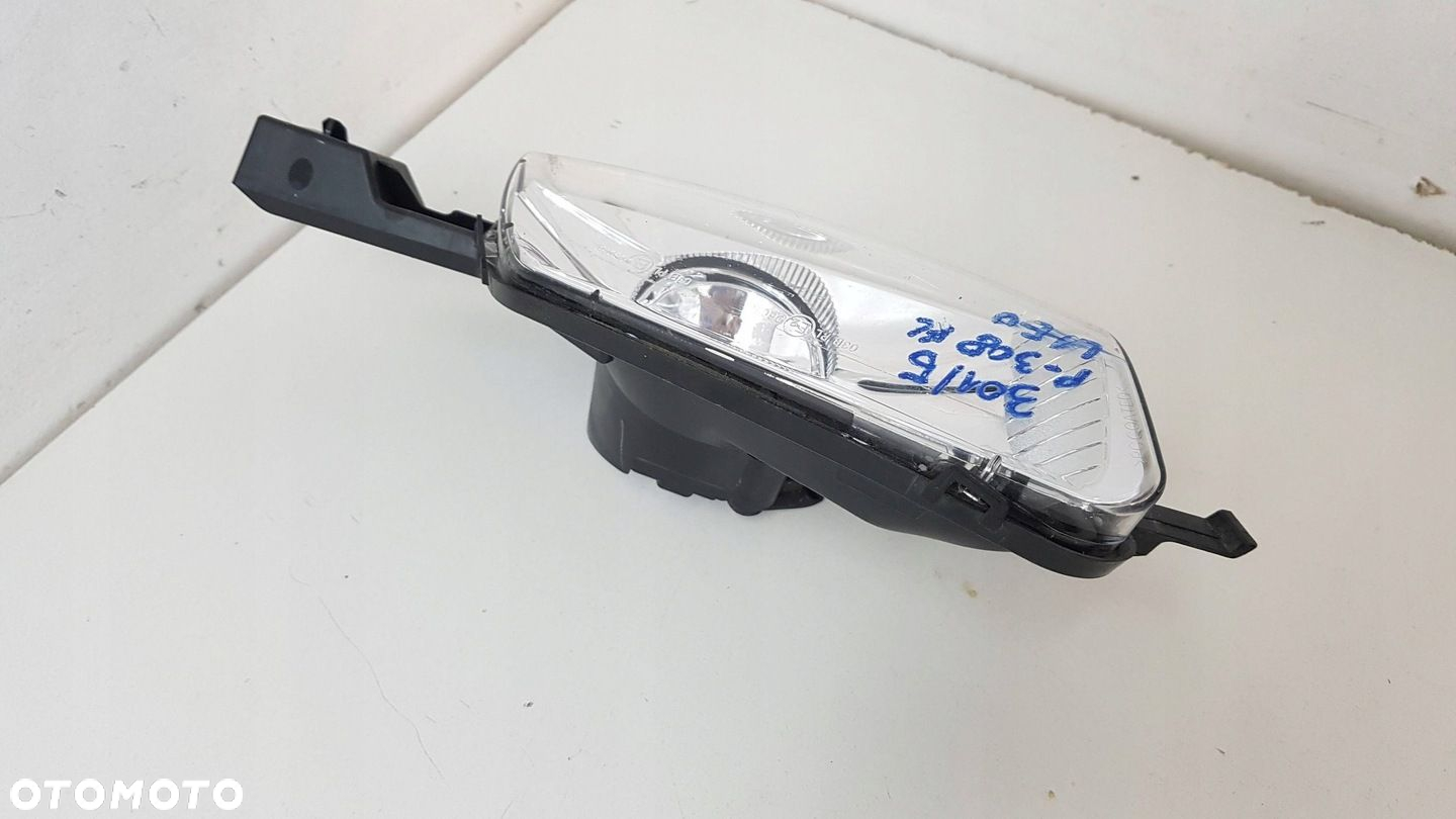 Peugeot 308 LIFT 07-14 HALOGEN LAMPA PRZECIWMGIELNA LEWA - 2
