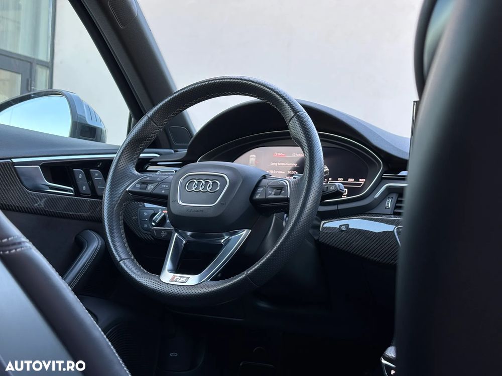 Audi RS4 Avant quattro Tiptronic - 15