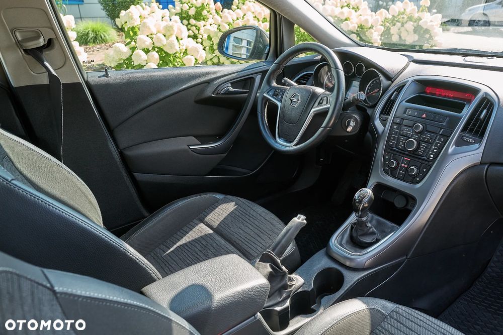 Opel Astra 1.4 Enjoy - 18