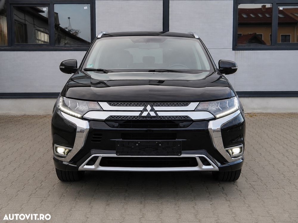 Mitsubishi Outlander 2.4 4WD Diamant+ - 23