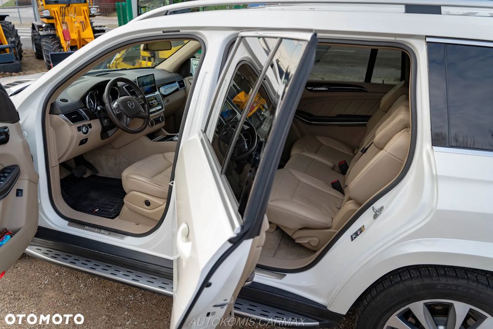 Mercedes-Benz GL - 15