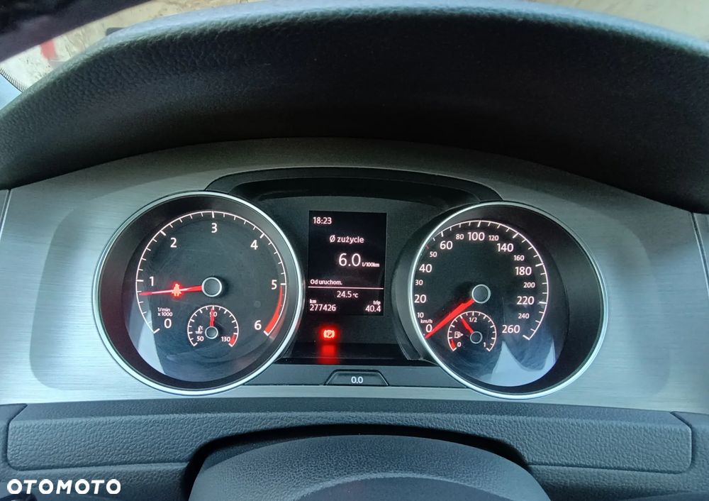 Volkswagen Golf 1.6 TDI BMT Comfortline - 7