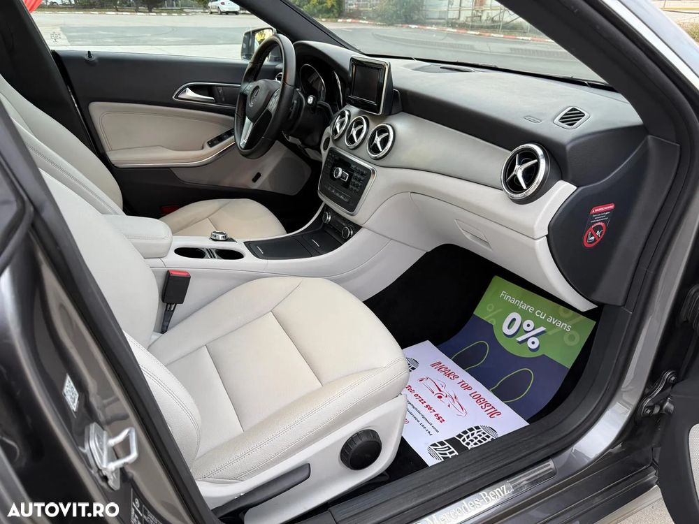 Mercedes-Benz CLA 200 CDI 7G-DCT Urban - 23