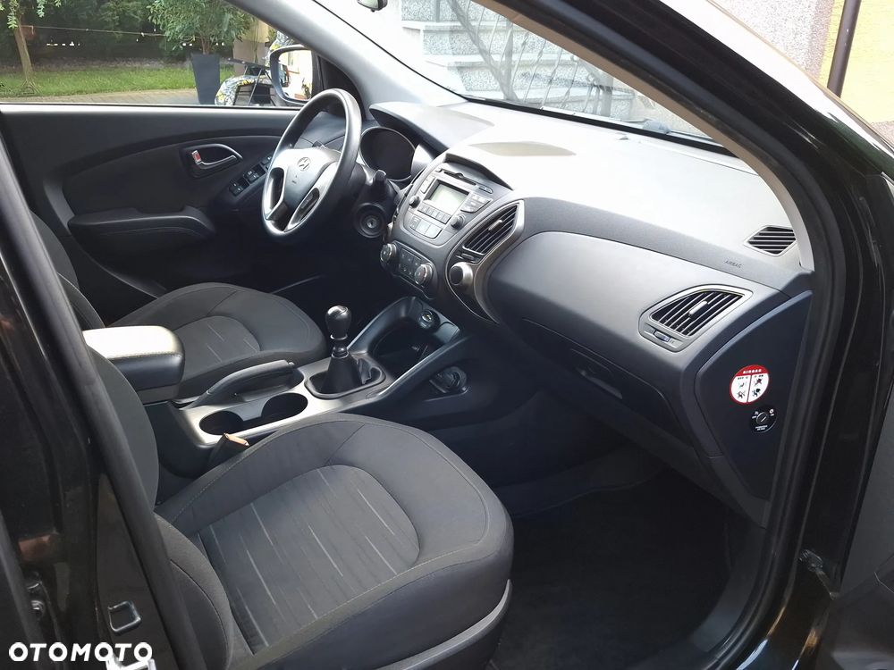 Hyundai ix35 1.7 CRDi 2WD Fifa World Cup Edition - 6