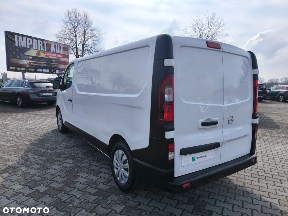 Opel Vivaro - 3