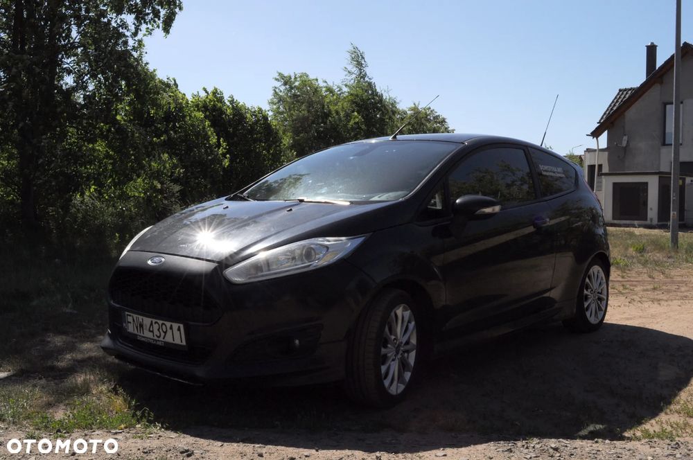 Ford Fiesta - 2