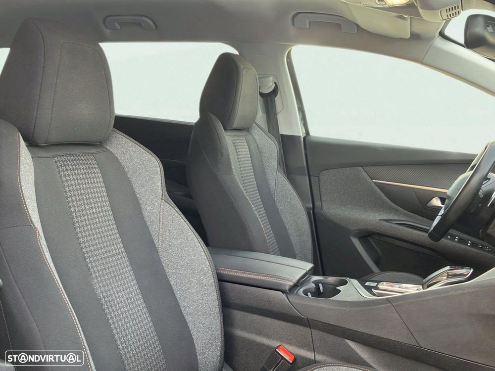 Peugeot 5008 - 14