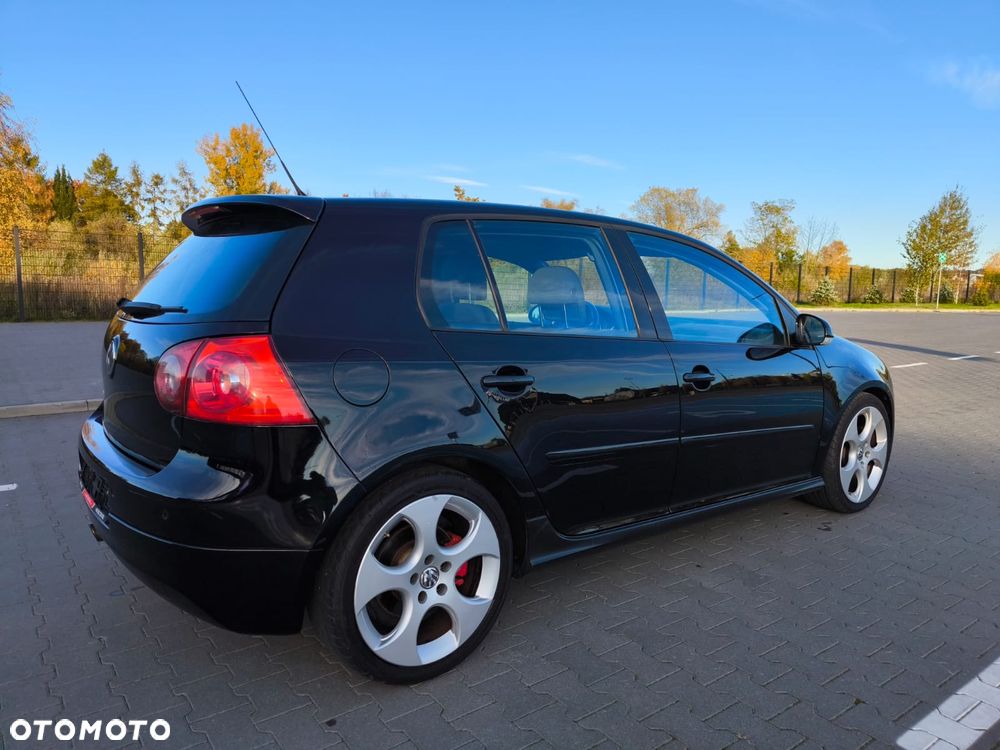 Volkswagen Golf 2006 photo 3