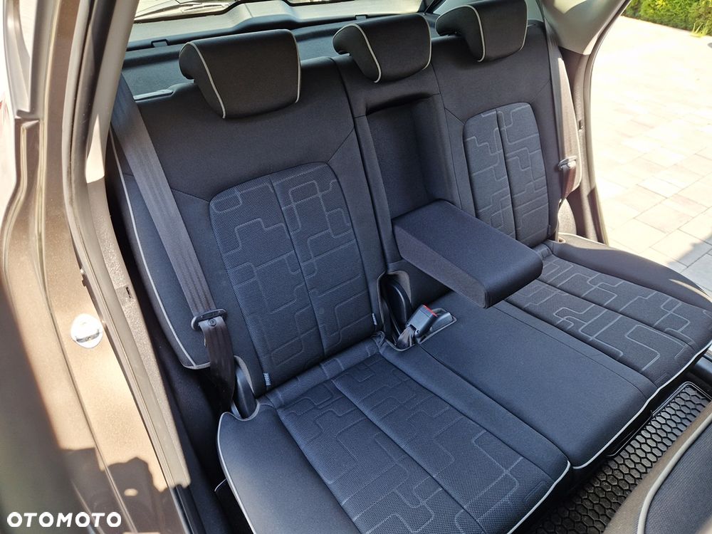 Kia Venga 1.6 CVVT Platinum Edition - 23