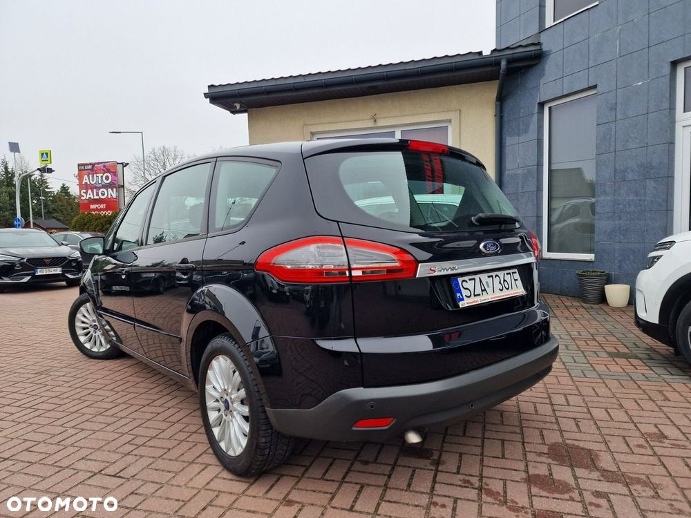 Ford S-Max 2.0 TDCi DPF Champions Edition - 9