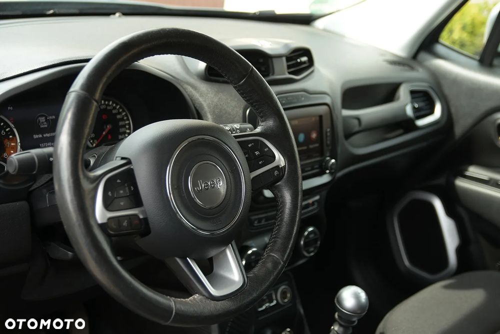 Jeep Renegade 1.4 MultiAir Limited - 26