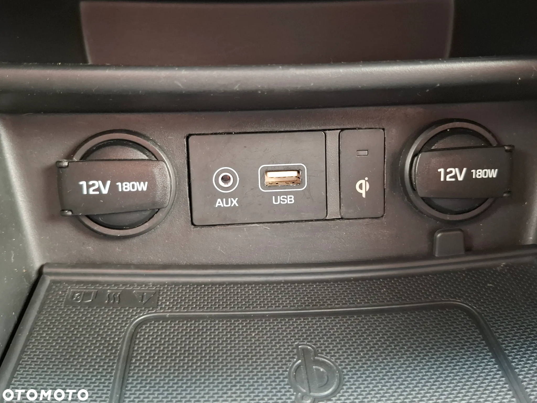 Hyundai Kona - 30
