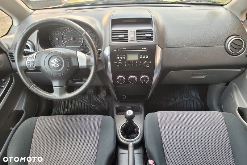 Suzuki SX4 - 6