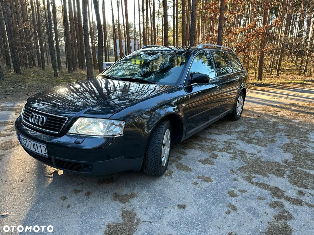 Audi A6 Avant 2.4 - 1