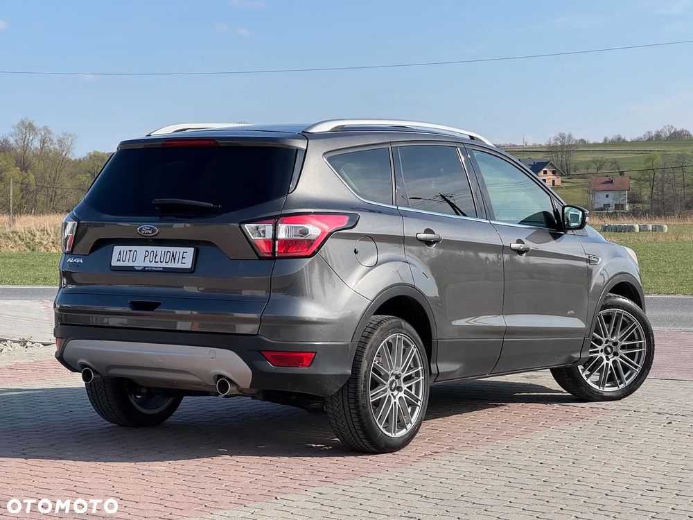Ford Kuga 2.0 TDCi 4x4 Titanium - 3