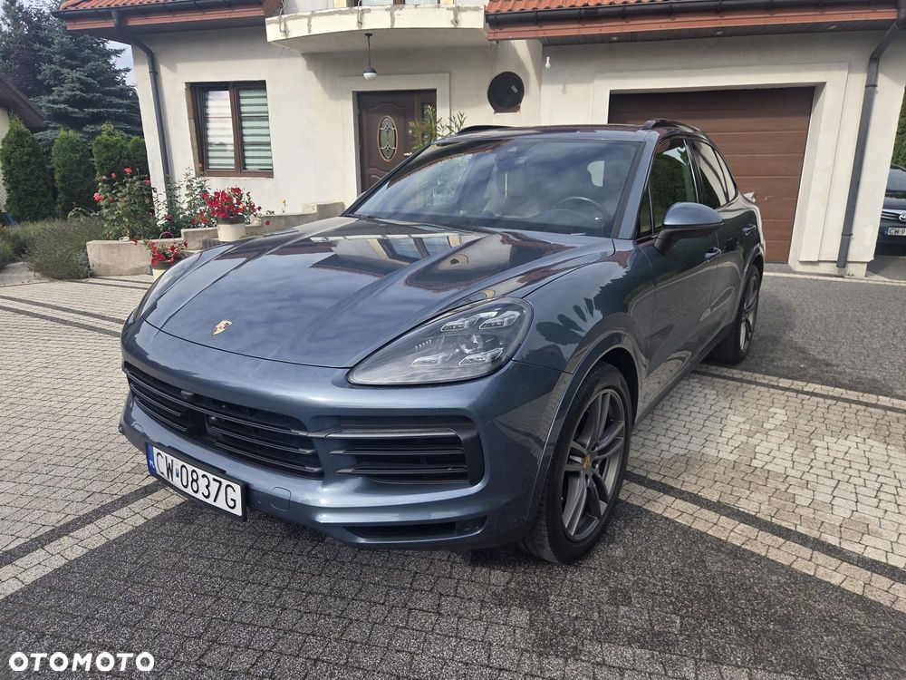 Porsche Cayenne S - 1