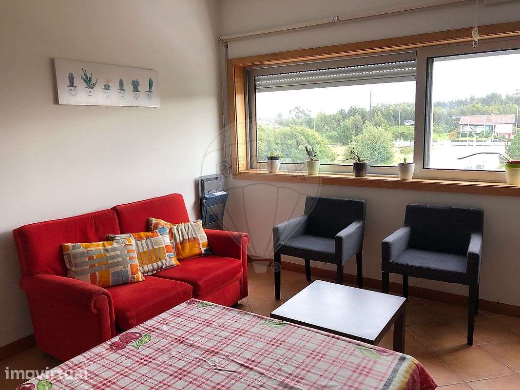 Apartamento T1 para arrendamento - Grande imagem: 2/9