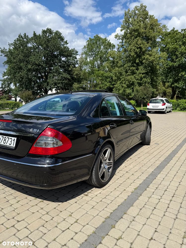 Mercedes-Benz Klasa E - 6