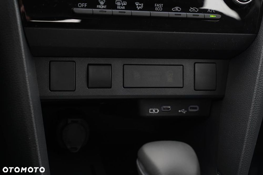 Toyota Yaris Cross Hybrid 1.5 Comfort - 20